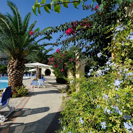 I Melograni Отель