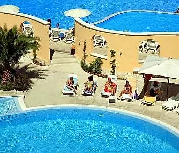 Отель I Melograni 4*