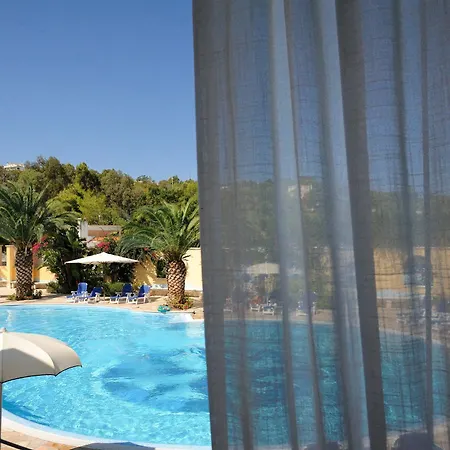I Melograni Hotel 4*