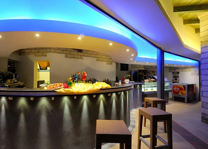 伊美罗格拉尼酒店 4*
